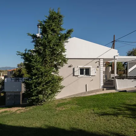 Evanthia Large Garden & Mountain View